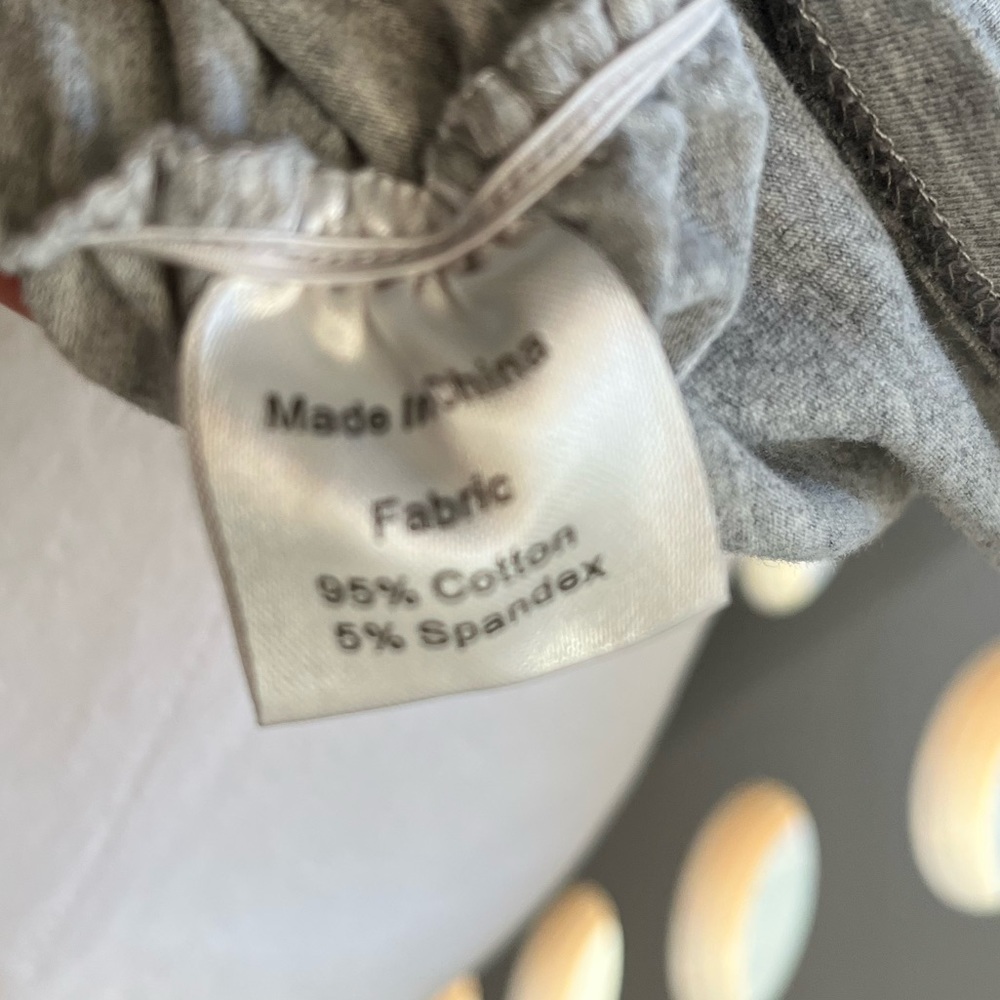 2 Short Sleeve Tops (Pink & Gray)- Used - Picture 8 of 10